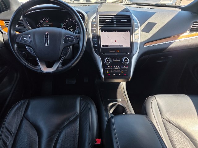 Used 2019 Lincoln MKC Select w/ Select Plus Package FWD image 11