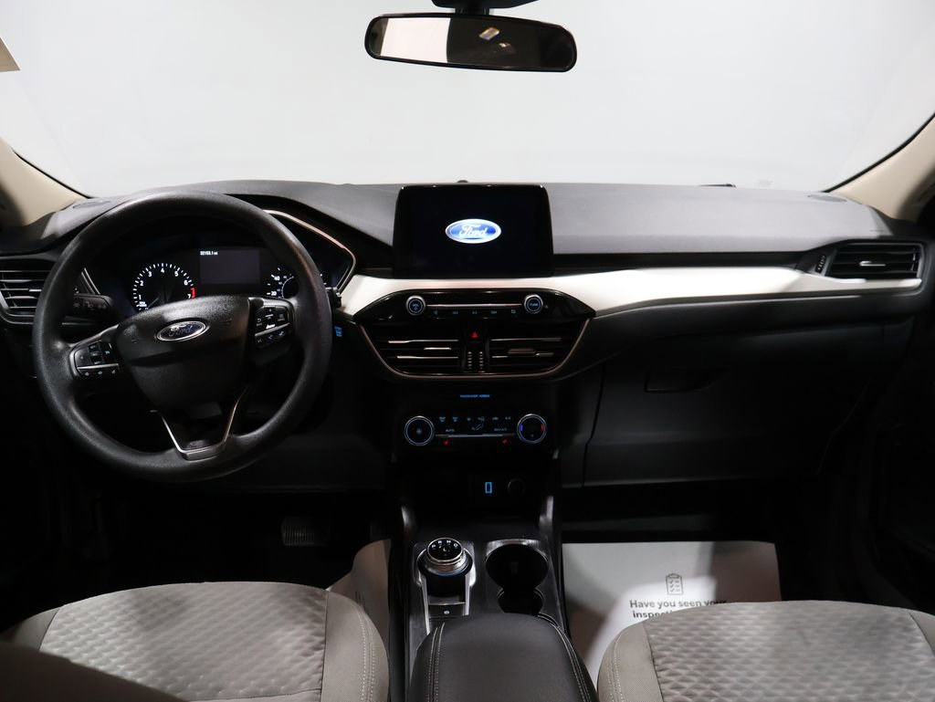 Used 2020 Ford Escape SE image 24