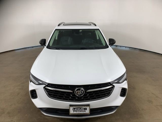 Used 2022 Buick Envision Essence w/ Technology Package I FWD image 4