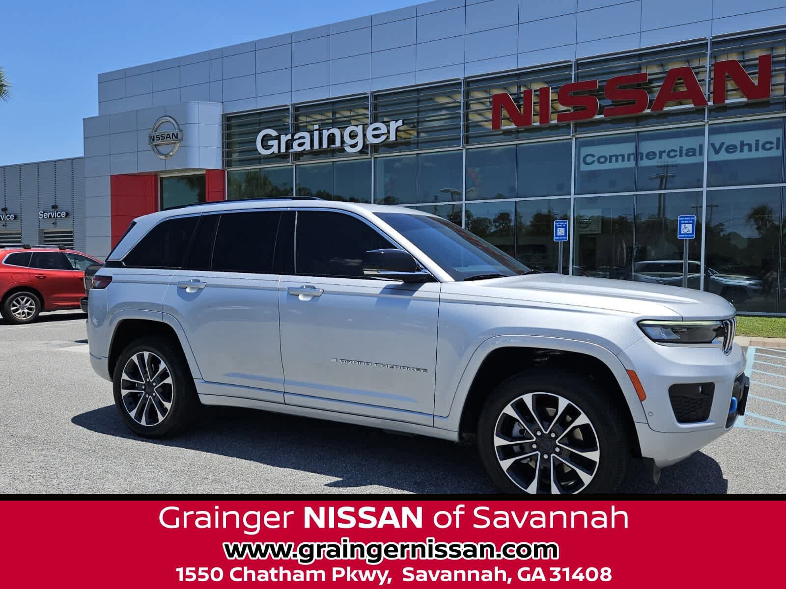 Used 2023 Jeep Grand Cherokee Overland AWD/4WD video 1