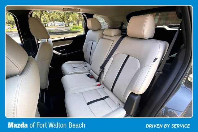 Used 2025 MAZDA CX-90 3.3 Turbo w/ Preferred Package AWD/4WD image 19
