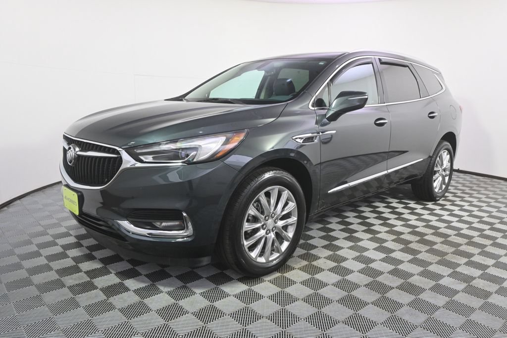 Used 2021 Buick Enclave Essence w/ Sound and Sites Package AWD/4WD image 2