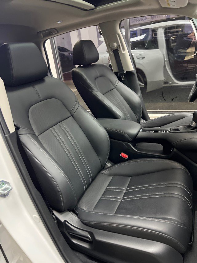 Used 2024 Honda HR-V EX-L image 14