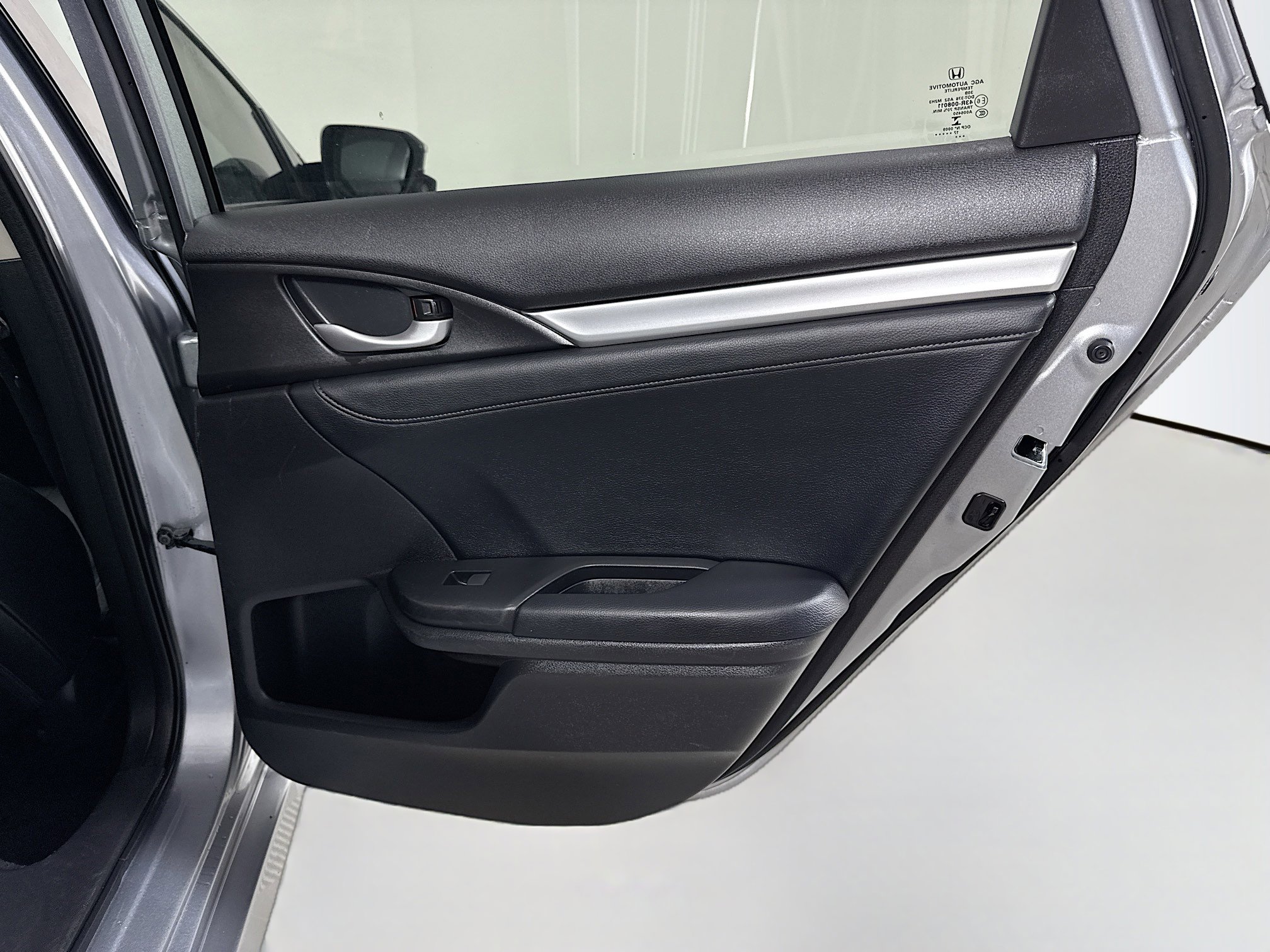 Used 2017 Honda Civic EX-L image 26