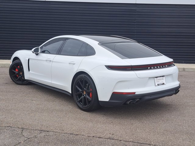 Certified 2025 Porsche Panamera 4 image 3