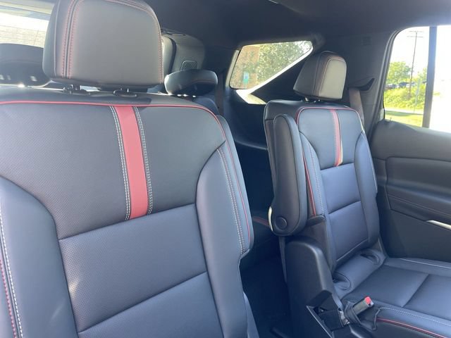 New 2027 Chevrolet Traverse RS AWD/4WD image 23