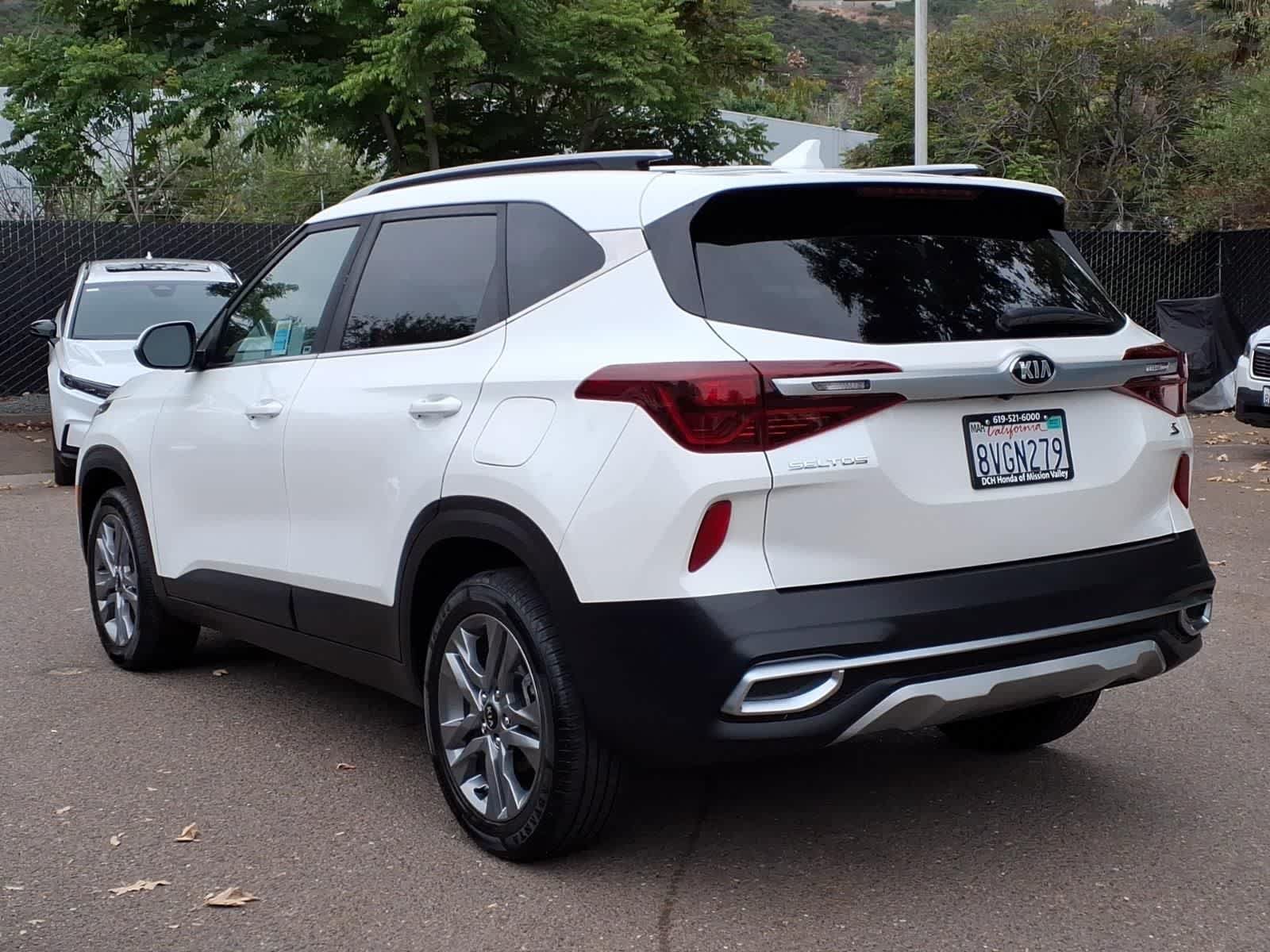 Used 2021 Kia Seltos S FWD image 7
