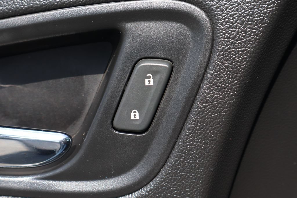 Used 2019 Chevrolet Colorado LT AWD/4WD image 18