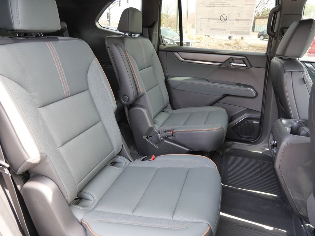 New 2026 GMC Acadia AT4 w/ Luxury Package image 28