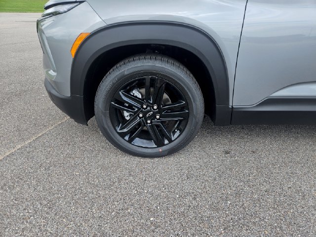 New 2026 Chevrolet TrailBlazer LT w/ Midnight Edition FWD image 27