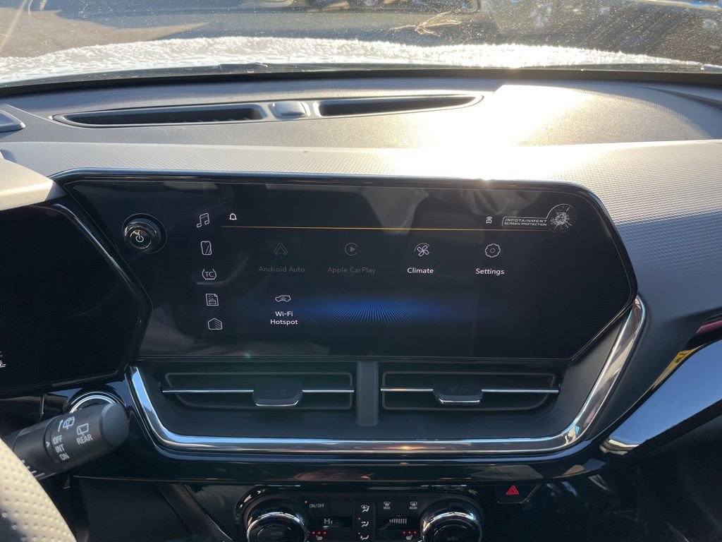 New 2026 Chevrolet Trax RS w/ Sunroof Package image 10