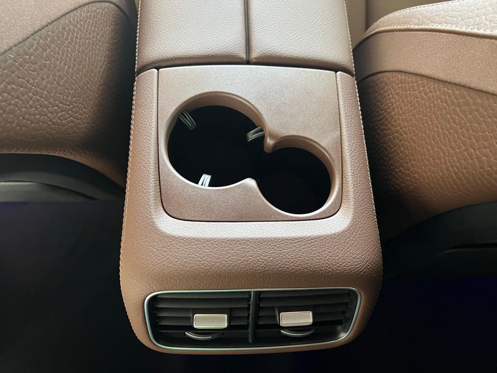 New 2026 Mercedes-Benz GLS 580 4MATIC image 31