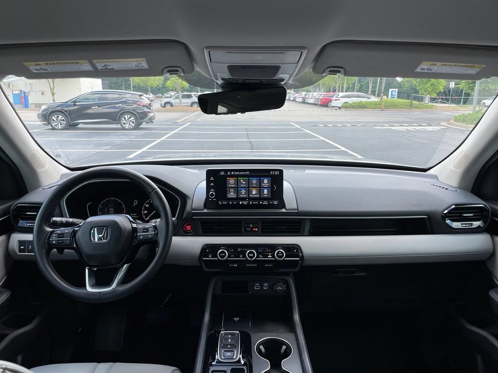 Certified 2025 Honda Pilot EX-L image 10