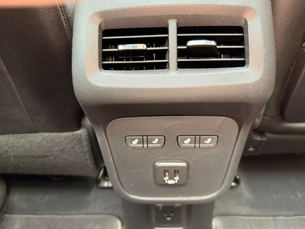 Used 2019 GMC Terrain Denali w/ Advanced Safety Package FWD image 38