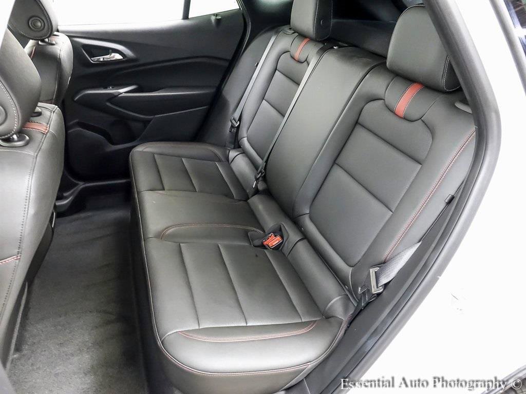 Used 2025 Chevrolet Trax RS image 11