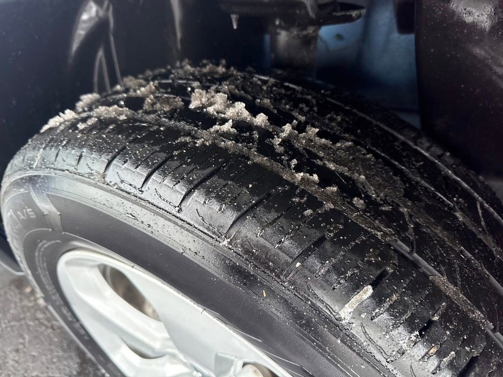 Certified 2021 Jeep Compass Latitude w/ Convenience Group image 37