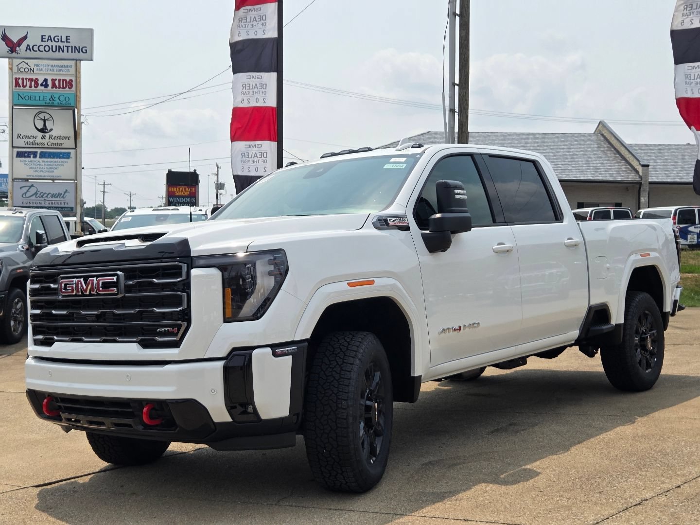 New 2026 GMC Sierra 2500 AT4 w/ Technology Package AWD/4WD image 15