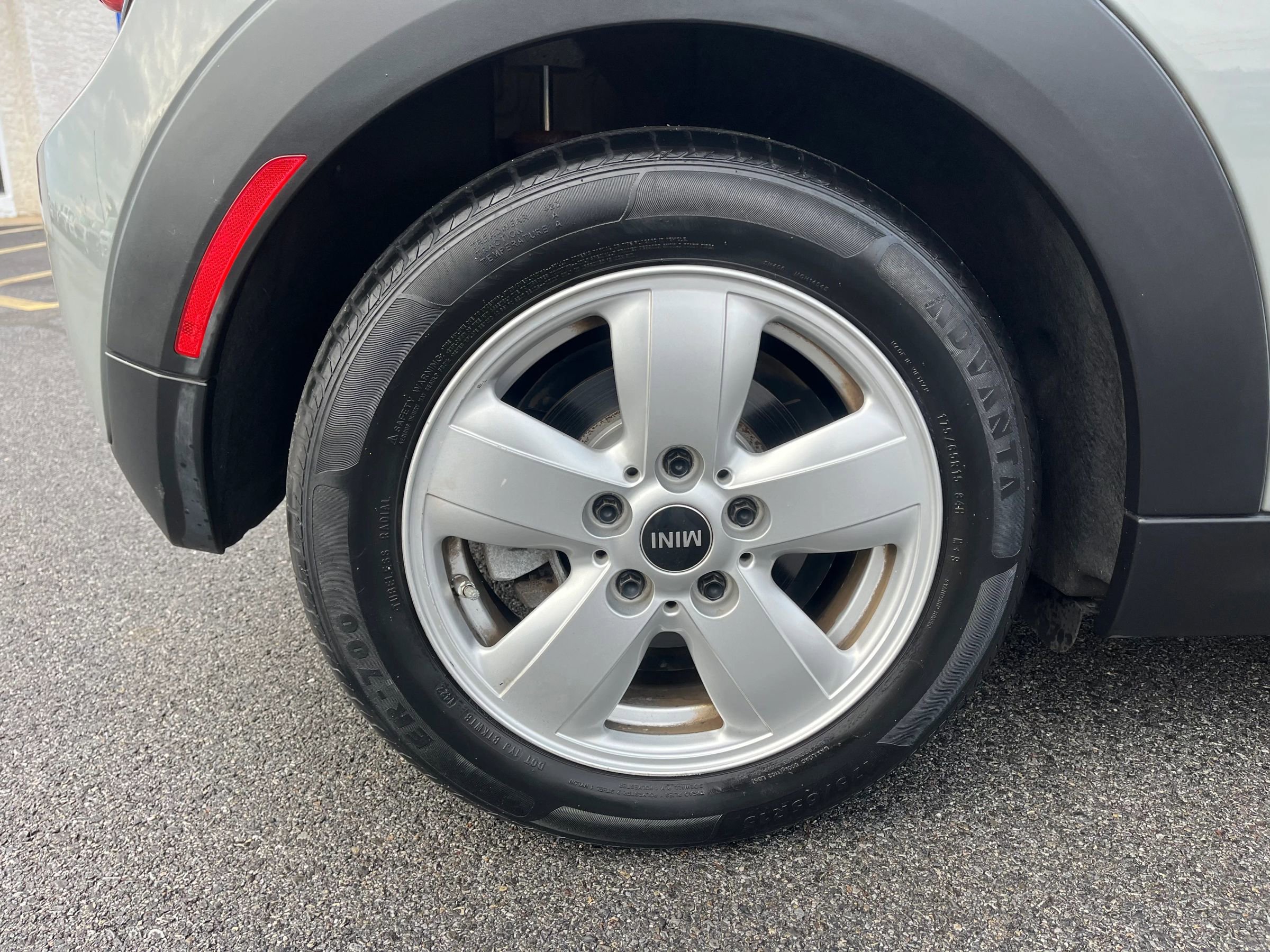 Used 2014 MINI Cooper 2-Door Hardtop image 31