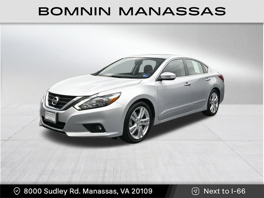 Used 2017 Nissan Altima 3.5 SL image 1