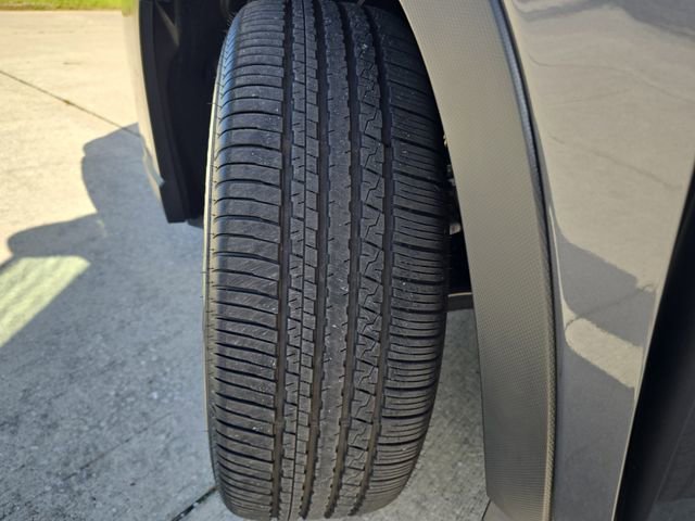 Certified 2025 Subaru Ascent Bronze Edition image 30