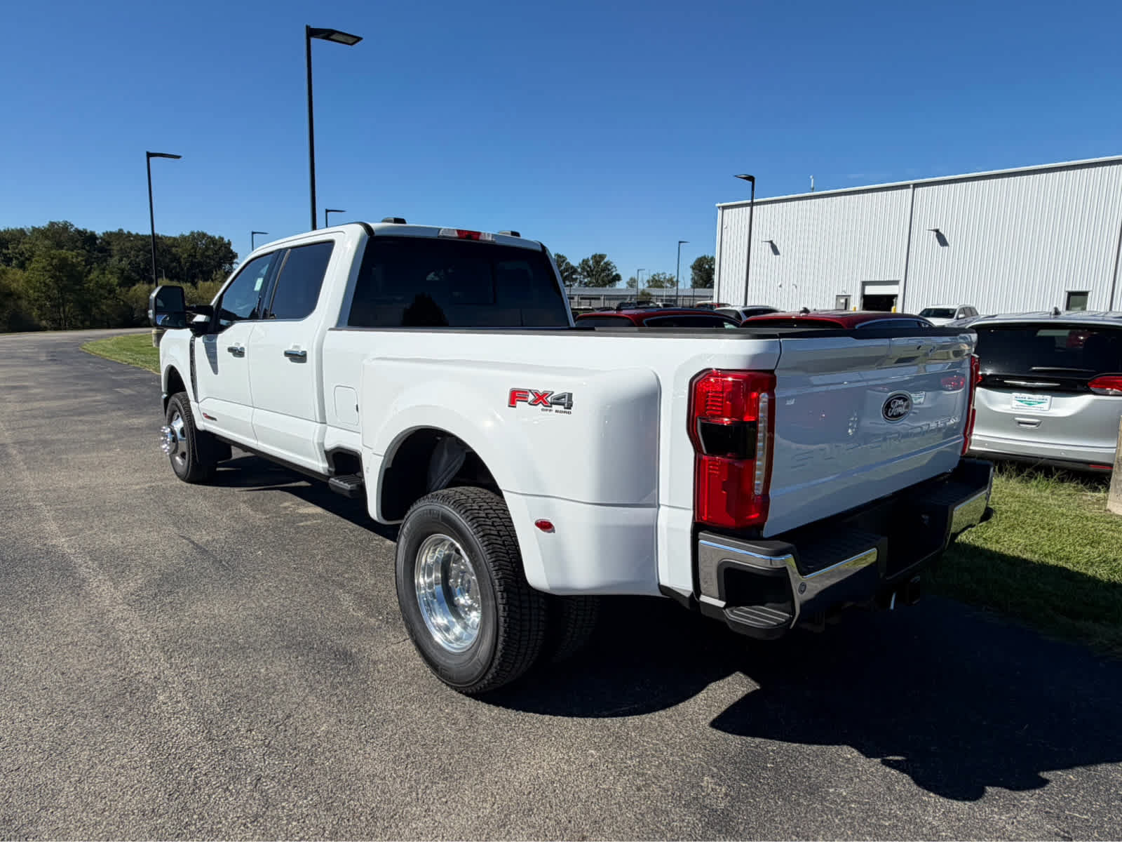New 2027 Ford F350 Lariat w/ Lariat Ultimate Package AWD/4WD image 4