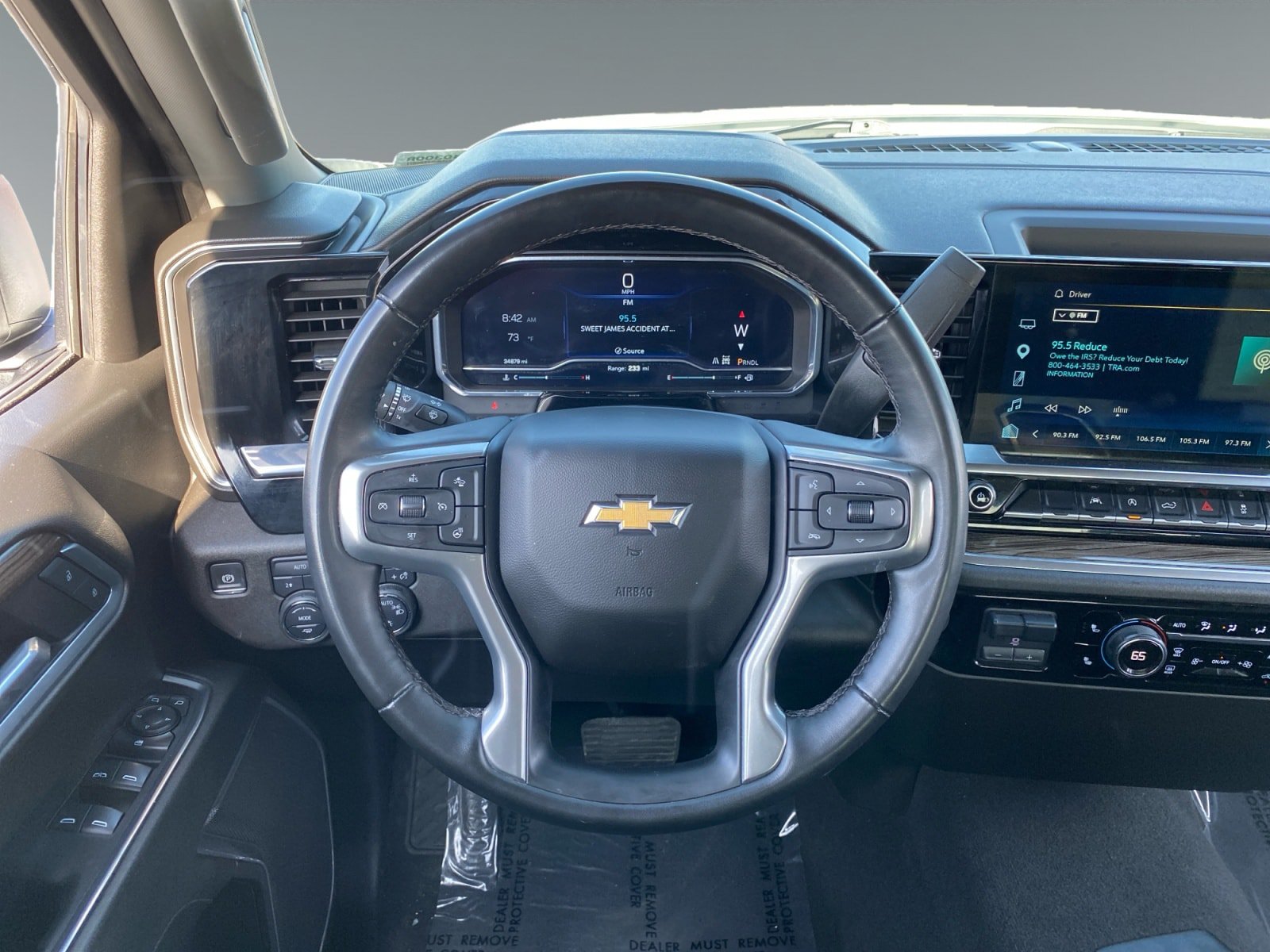 Used 2025 Chevrolet Silverado 1500 LT AWD/4WD image 12