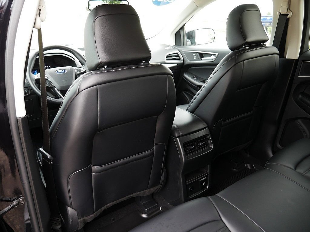 Used 2024 Ford Edge SEL w/ Convenience Package AWD/4WD image 16
