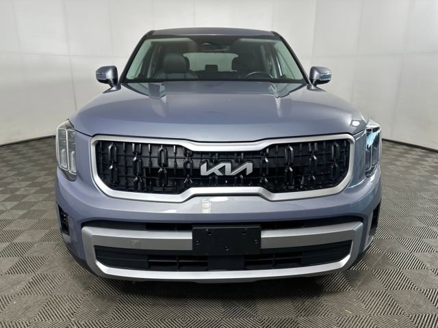Used 2023 Kia Telluride LX image 8