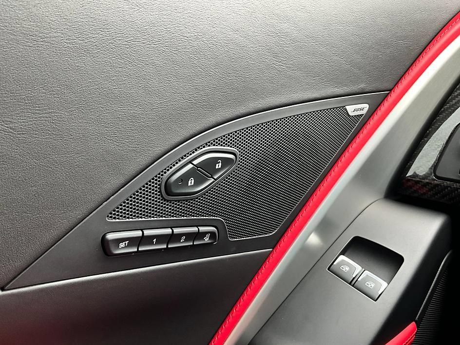 Used 2019 Chevrolet Corvette ZR1 RWD image 31