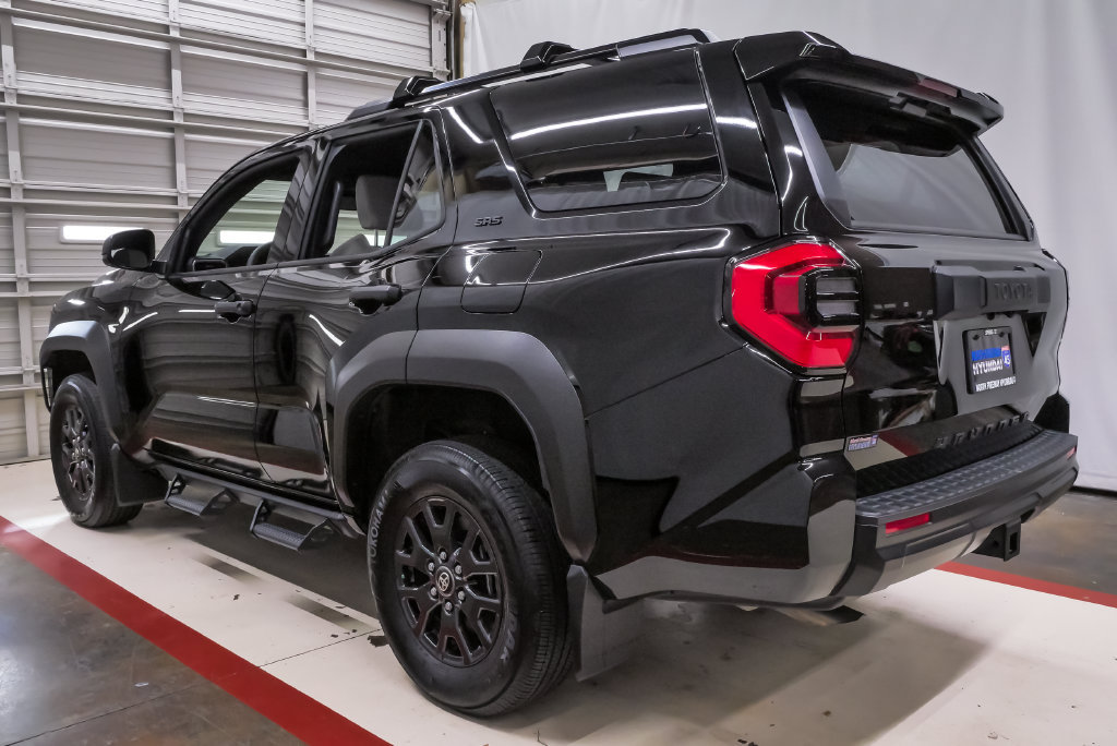Used 2025 Toyota 4Runner SR5 RWD image 8