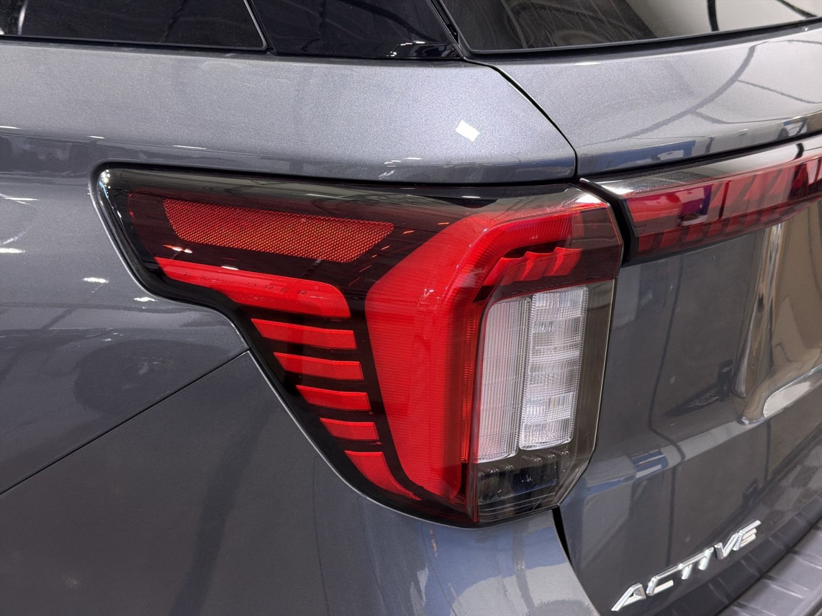 New 2026 Ford Explorer Active w/ Active Comfort Package AWD/4WD image 17