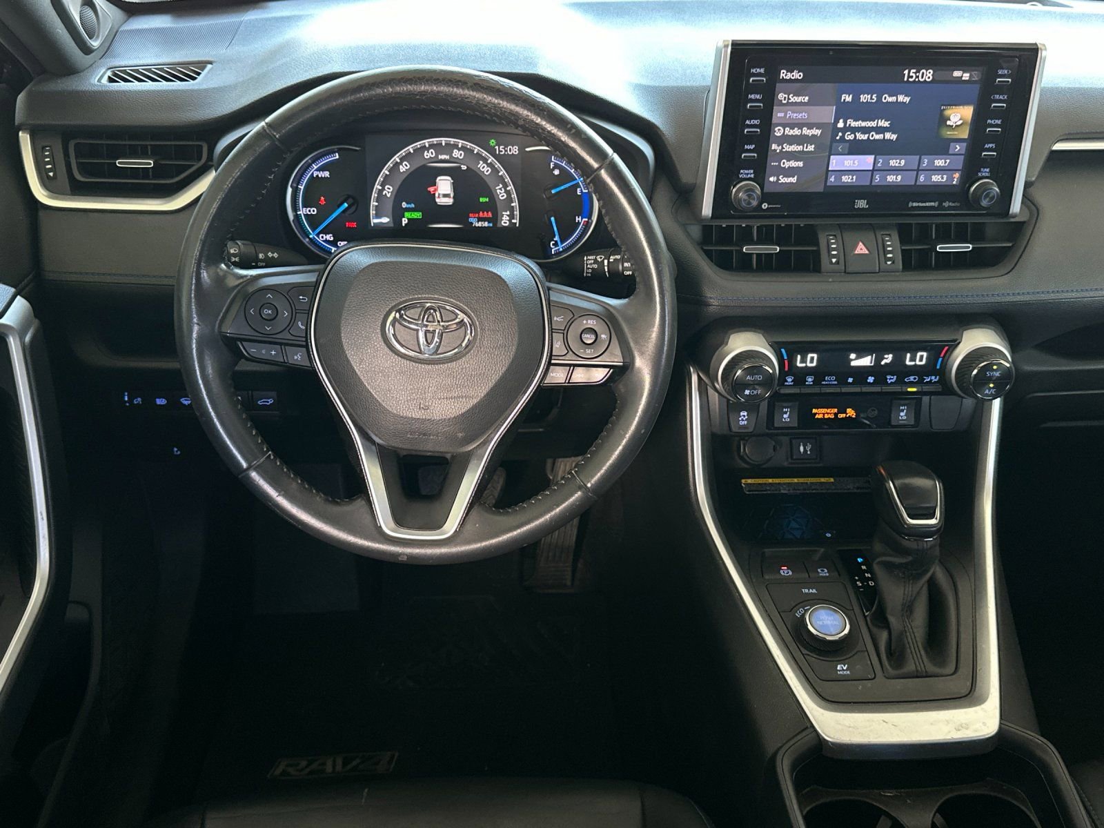 Used 2019 Toyota RAV4 XSE AWD/4WD image 13