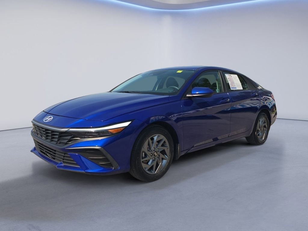 Used 2024 Hyundai Elantra SEL