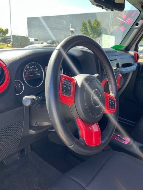 Used 2018 Jeep Wrangler Unlimited Sport S AWD/4WD image 14