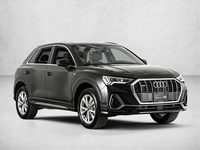 Certified 2025 Audi Q3 2.0T Premium w/ Convenience Package image 3