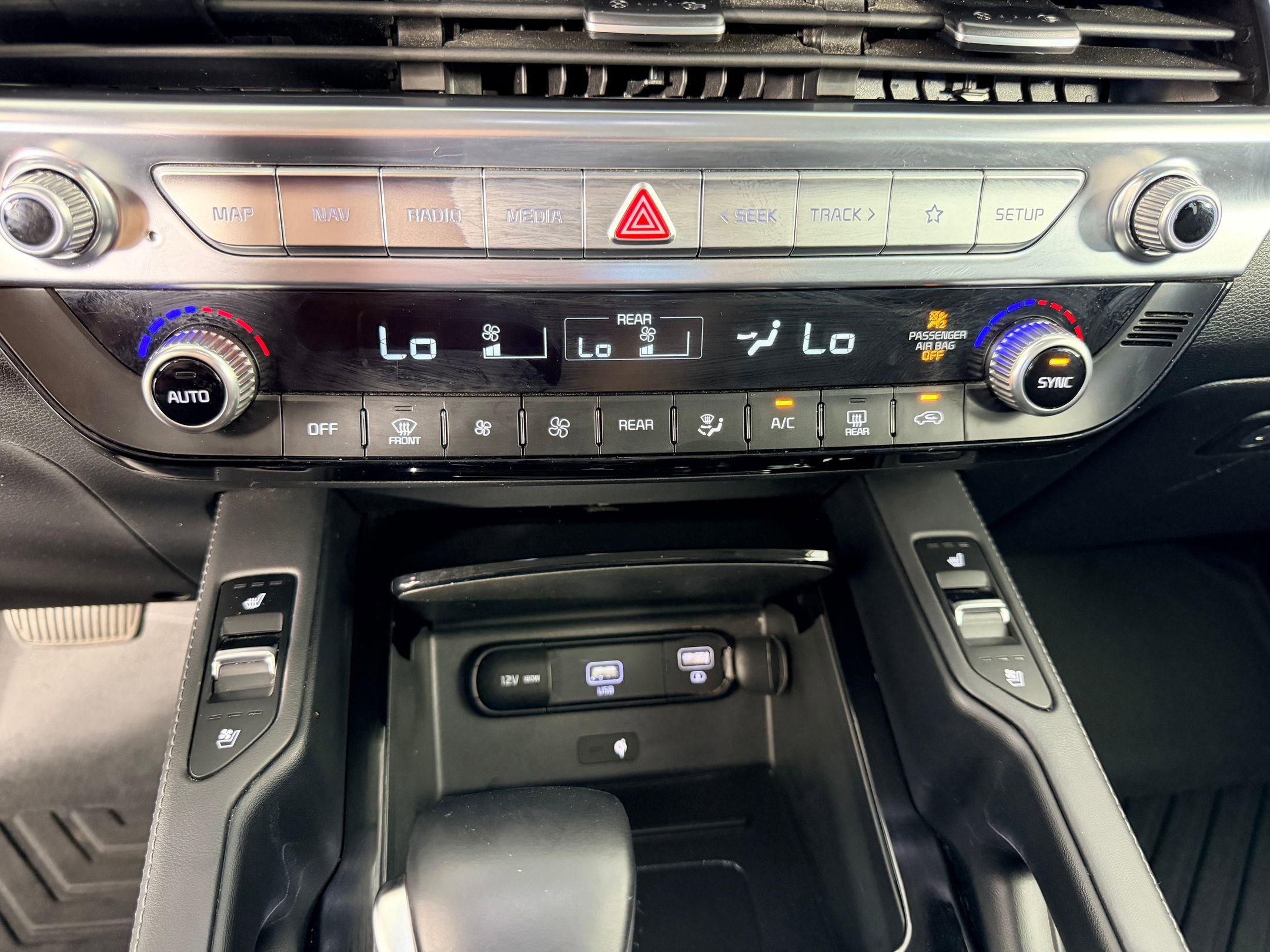 Used 2021 Kia Telluride EX w/ EX Premium Package image 17