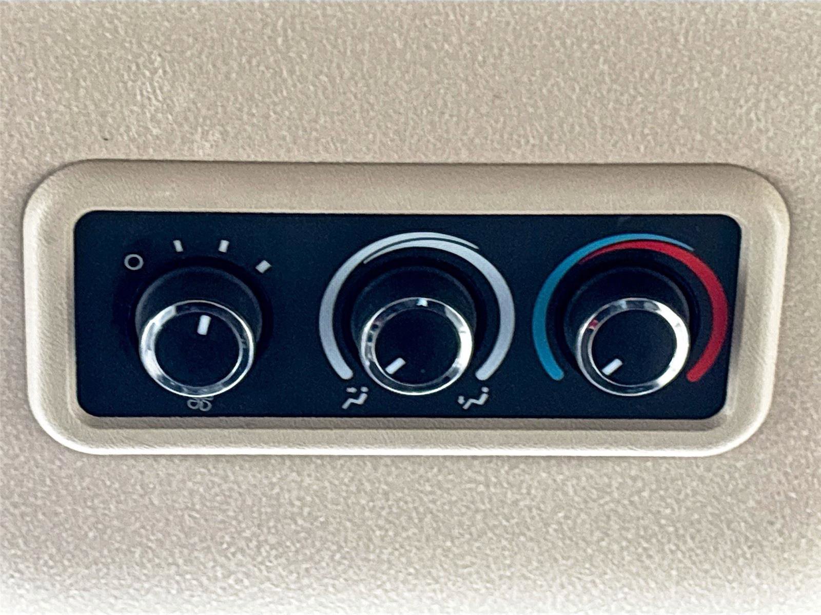 Used 2020 Chevrolet Express 3500 LT w/ LT Preferred Equipment Group image 22