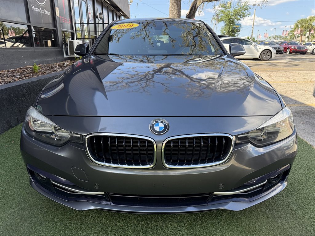 Used 2016 BMW 328i Sedan w/ Driver Assistance Package image 2