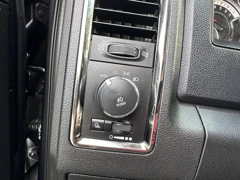 Used 2016 RAM 1500 Sport w/ Convenience Group AWD/4WD image 42