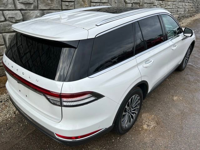 Certified 2023 Lincoln Aviator Reserve w/ Elements Package Plus image 5