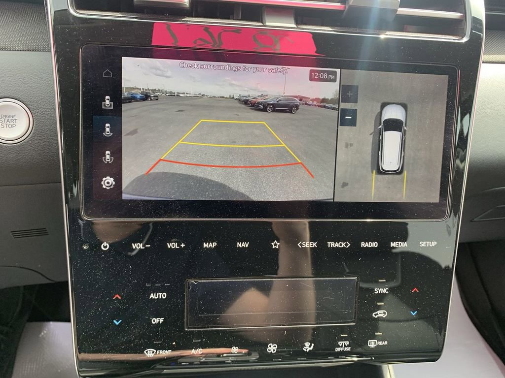 Used 2023 Hyundai Tucson Limited image 17