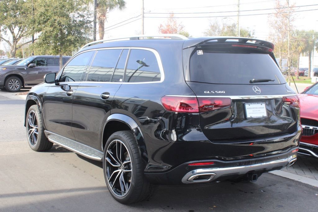 Certified 2025 Mercedes-Benz GLS 580 4MATIC image 8