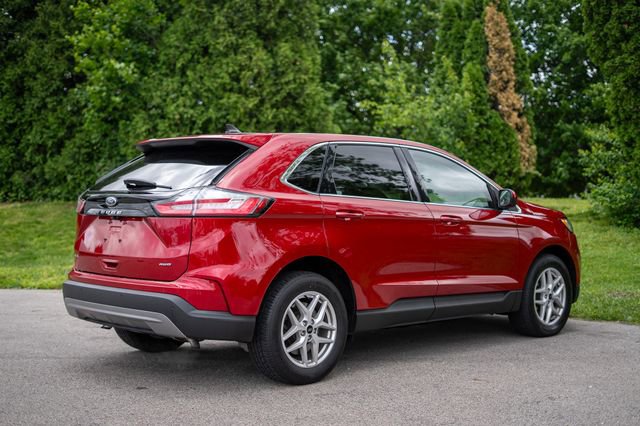 Used 2024 Ford Edge SEL AWD/4WD image 5