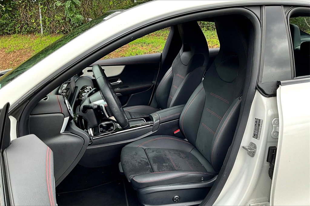 Certified 2024 Mercedes-Benz CLA 250 4MATIC image 26