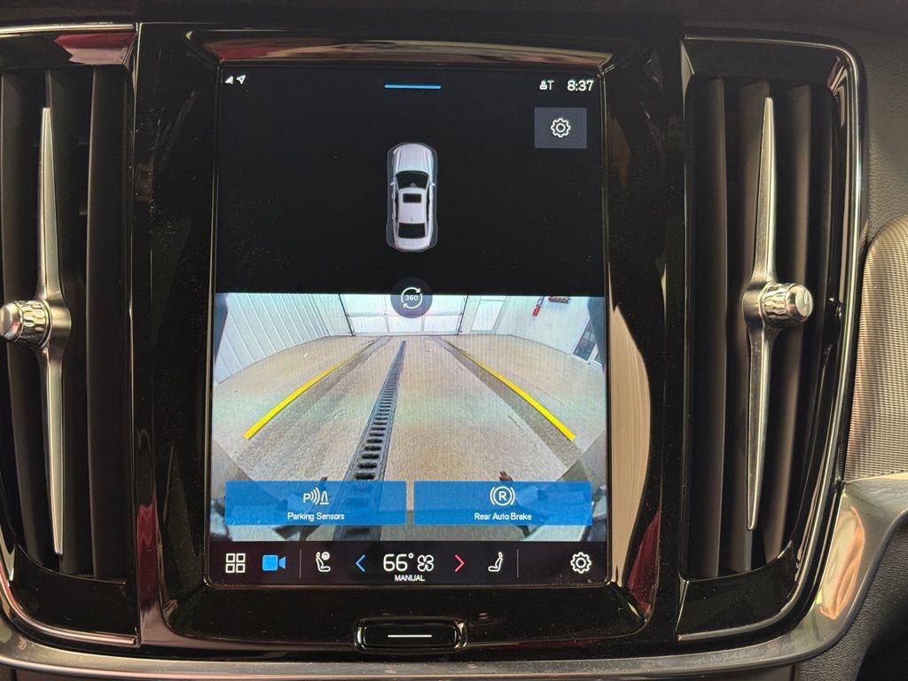 Used 2022 Volvo S90 B6 R-Design w/ Advanced Package image 42