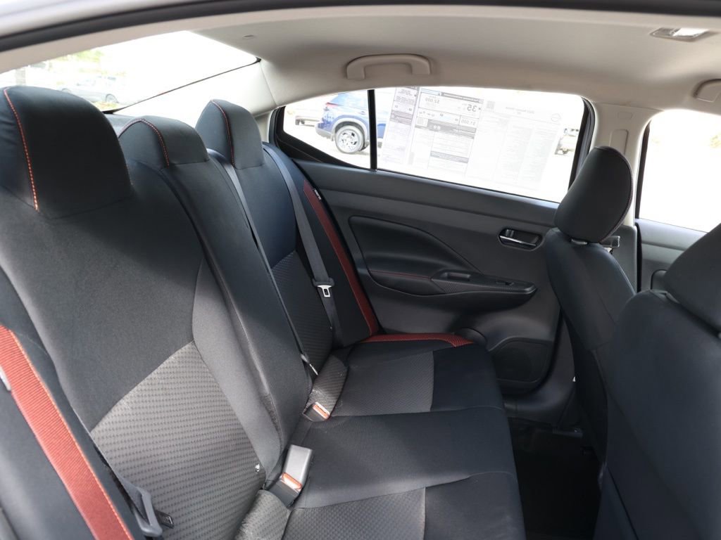 New 2025 Nissan Versa SR image 17