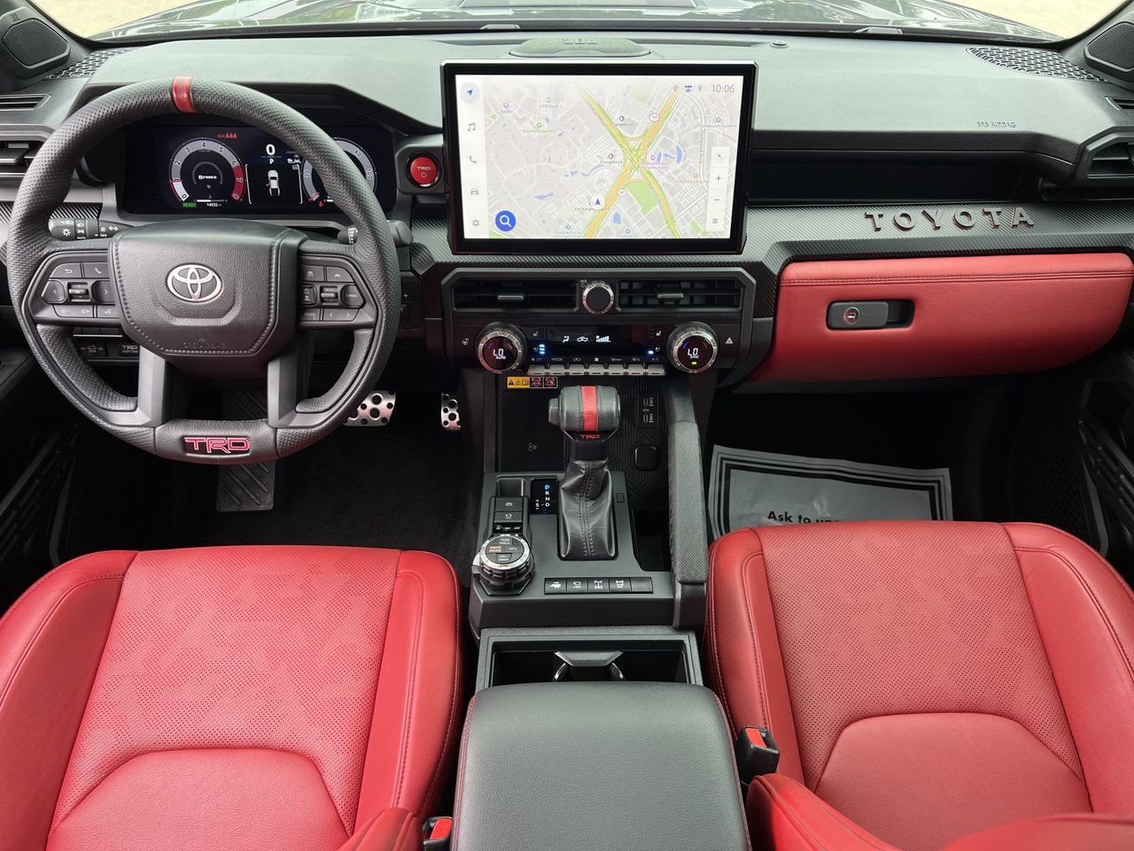 Used 2025 Toyota Tacoma TRD Pro AWD/4WD image 10