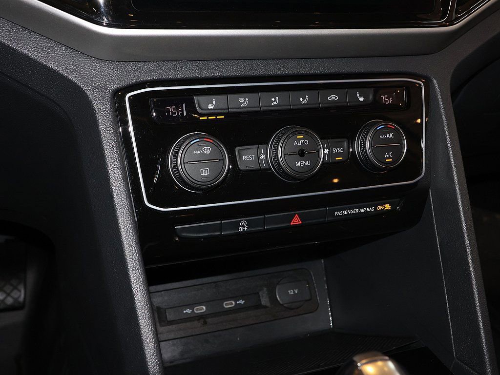 Used 2023 Volkswagen Atlas SEL image 47