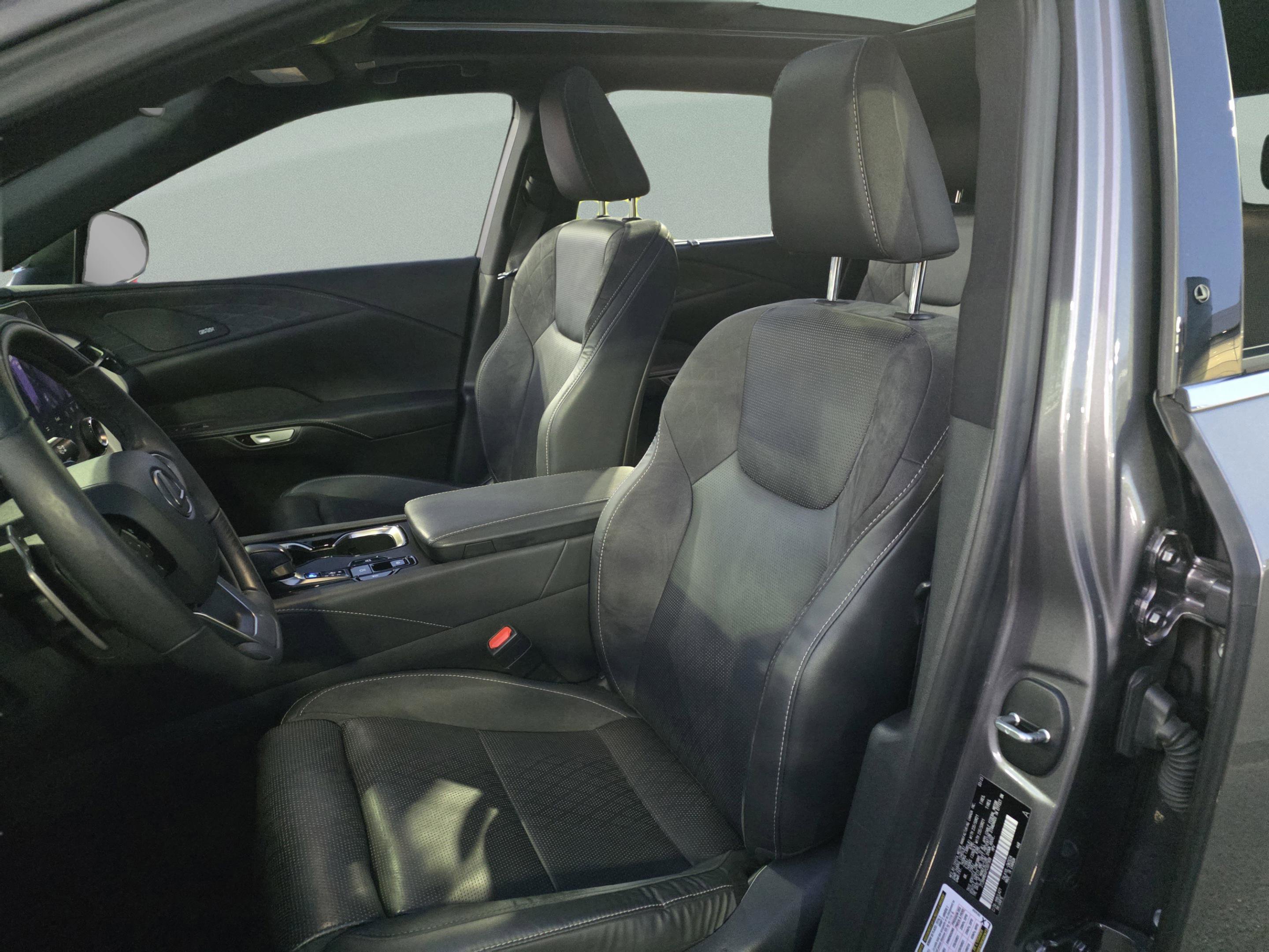 Certified 2023 Lexus RX 350 FWD w/ Accessory Package (Z1) image 23