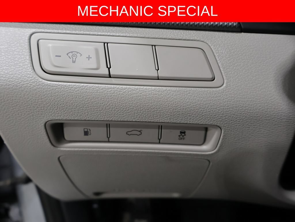 Used 2015 Hyundai Sonata SE FWD image 27